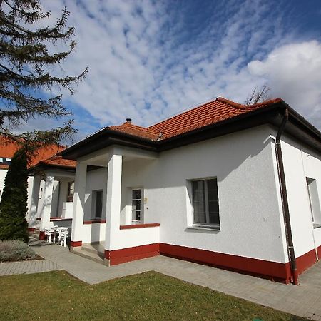Gyevitur Apartman Algyo 외부 사진